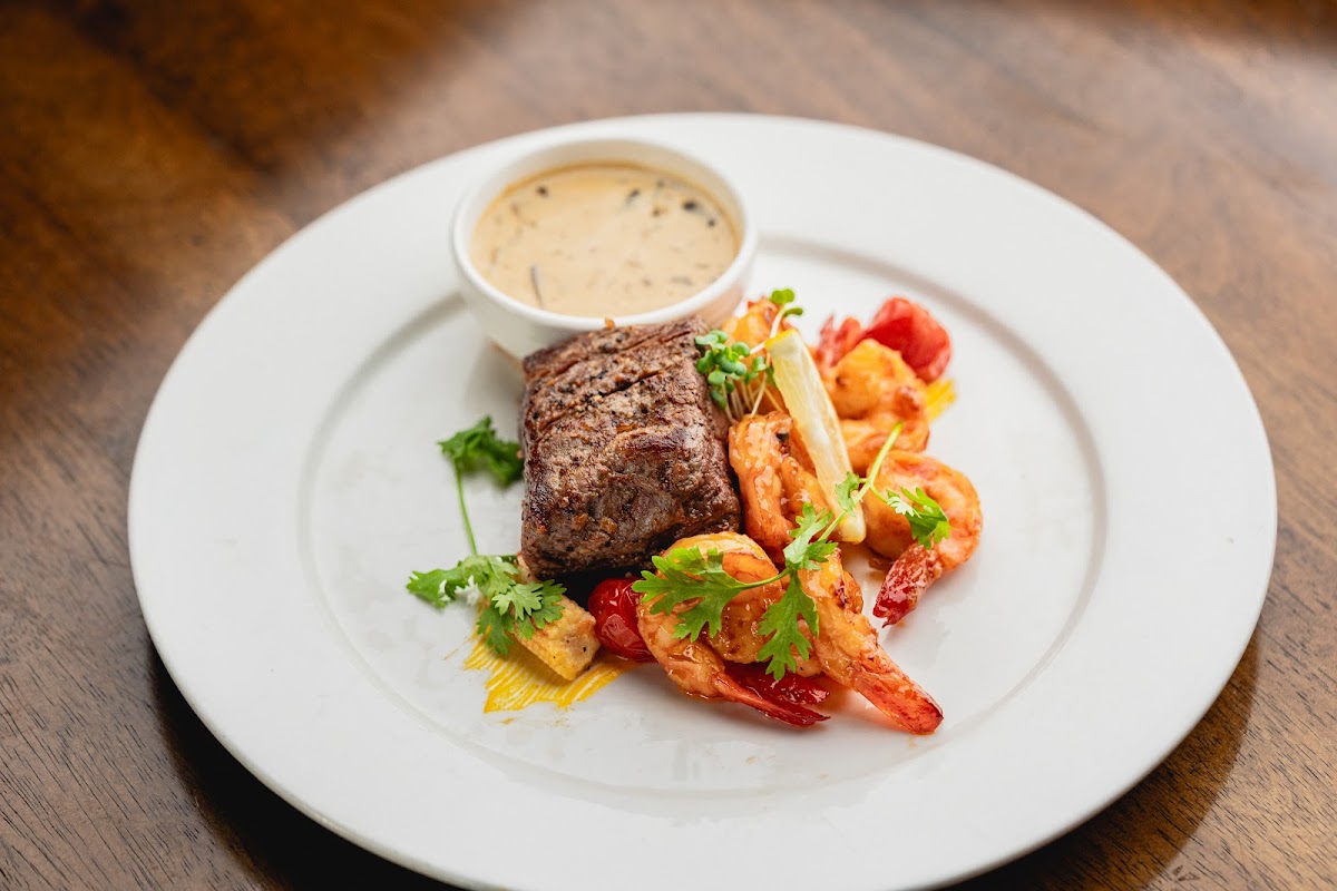 Moments Restaurant-3