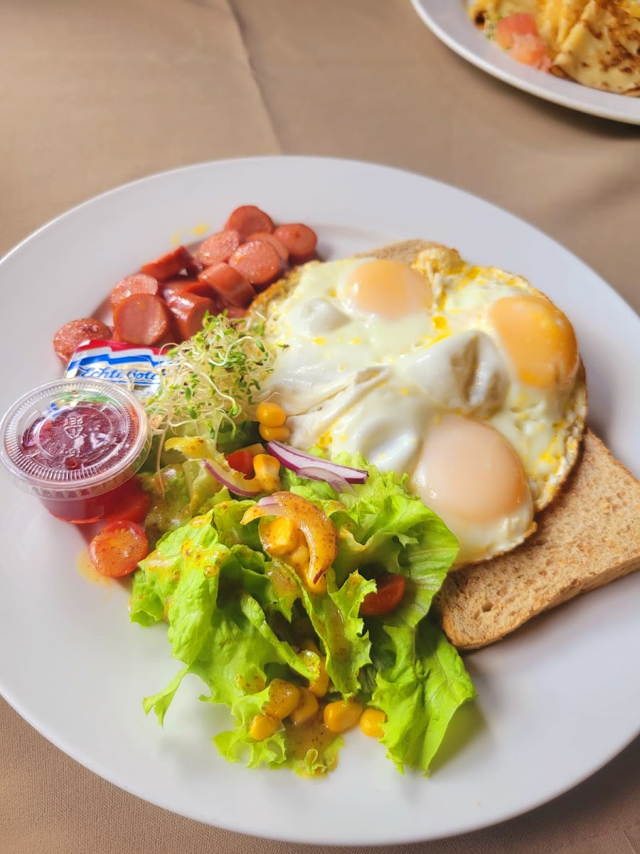 Moments Restaurant-6